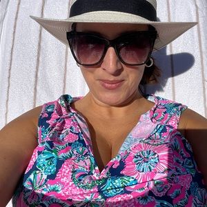 Meet your Posher, Chrissa